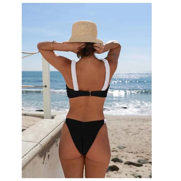 Beach Riot Sariah Knot Bikini Top Size Large - Picture 2 of 9